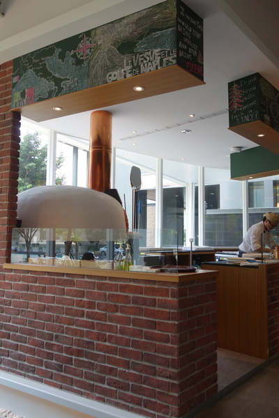 叉子ㄨ子：1031125[官本金文愛台灣]台中市西屯區叉子ㄨ子X子輕井澤新品牌挑高大空間有沙坑可玩耍現做美食拍照的好所在市議會旁