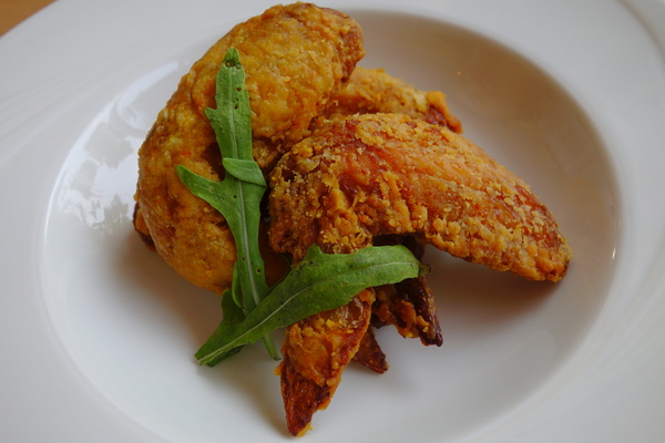 叉子ㄨ子：1031125[官本金文愛台灣]台中市西屯區叉子ㄨ子X子輕井澤新品牌挑高大空間有沙坑可玩耍現做美食拍照的好所在市議會旁