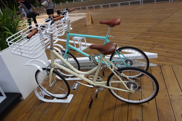 叉子ㄨ子：1031125[官本金文愛台灣]台中市西屯區叉子ㄨ子X子輕井澤新品牌挑高大空間有沙坑可玩耍現做美食拍照的好所在市議會旁