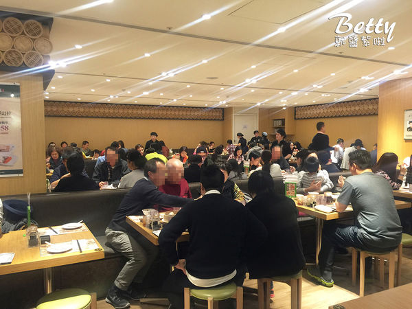 20161230添好運信義店 (6).jpg