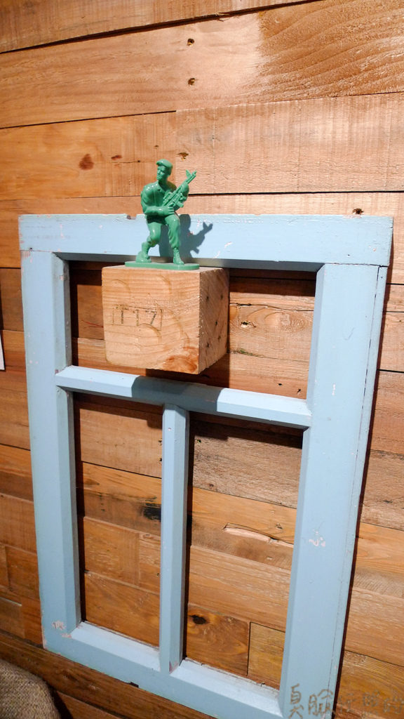 P1040028-50.jpg P1040028-50.jpg