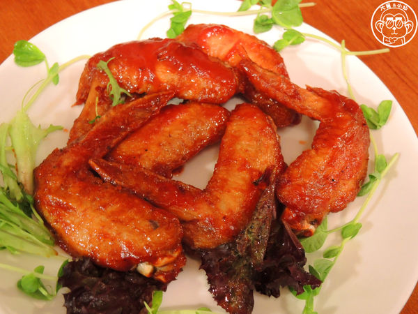 藝廊景觀酒食館：呷飽祙【新北板橋･藝廊景觀酒食館Sky Gallery】景色美氣氛佳的景觀餐廳