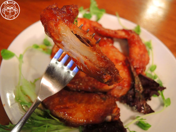 藝廊景觀酒食館：呷飽祙【新北板橋･藝廊景觀酒食館Sky Gallery】景色美氣氛佳的景觀餐廳