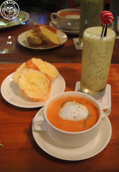 藝廊景觀酒食館：呷飽祙【新北板橋･藝廊景觀酒食館Sky Gallery】景色美氣氛佳的景觀餐廳