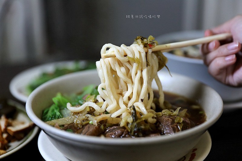 新莊建中街美食挑嘴鳳小吃店隱藏高CP值小吃美食菜單68