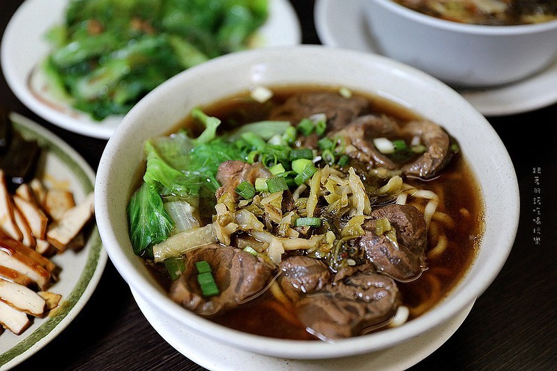 新莊建中街美食挑嘴鳳小吃店隱藏高CP值小吃美食菜單60