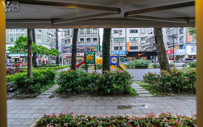 [師大美食] Aqua Kiss 3 水吻3師大店・LOFT混搭酒吧風格超有fu