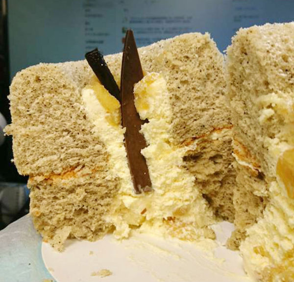 咕咕霍夫-辦公室團購美味推薦/茶蘋果/Petit Four/舒芙蛋糕