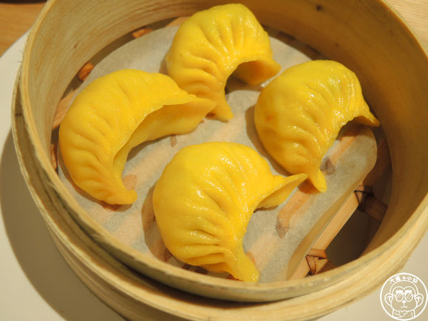 杭州小籠湯包(民生店)：呷飽祙【台北松山･杭州小籠湯包(民生東路店)】鮑魚燕窩也做成湯包