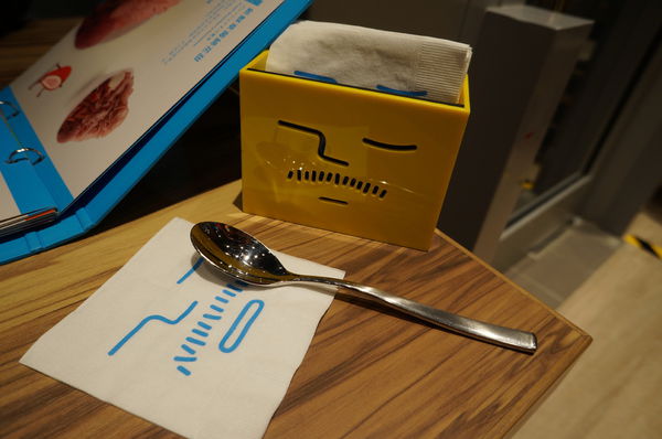 Ice monster(微風松高店)：ice monster♥ 冬天也能吃到芒果冰 ♥愛心冰棒