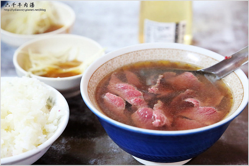 【食記│台南】六千牛肉湯~早鳥限定!!晚來就吃不到的府城超人氣排隊早餐!