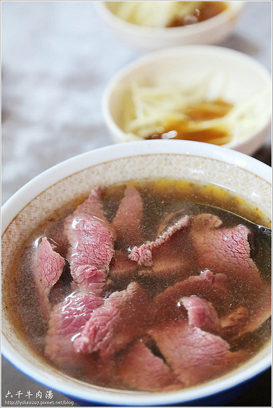 【食記│台南】六千牛肉湯~早鳥限定!!晚來就吃不到的府城超人氣排隊早餐!