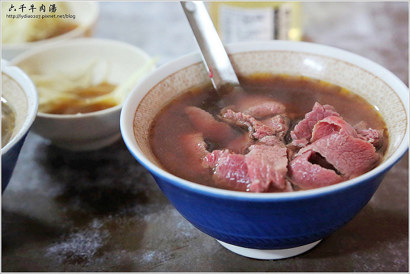 【食記│台南】六千牛肉湯~早鳥限定!!晚來就吃不到的府城超人氣排隊早餐!