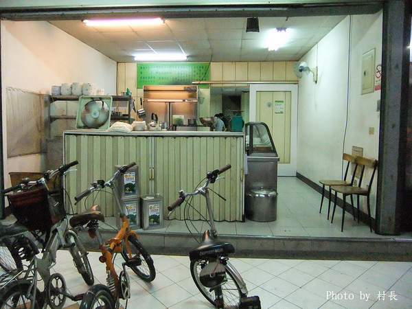 清水館台中小排麵:【食記】{高雄。鹽埕區}清水館-台中小排麵 清水館台中小排麵:【食記】{高雄。鹽埕區}清水館-台中小排麵