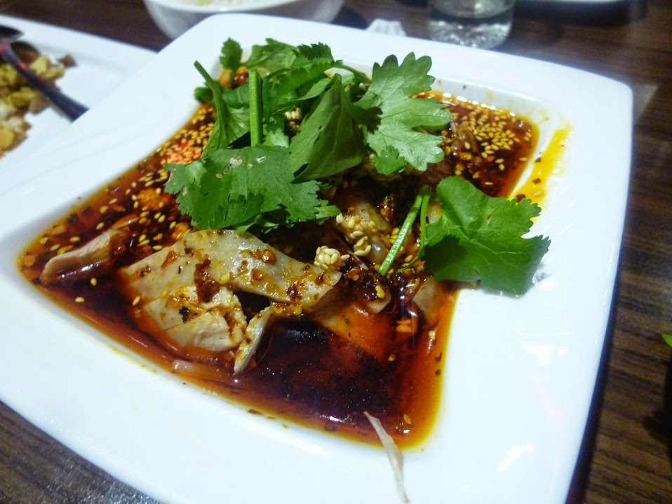 【新竹竹北/湘菜料理/口碑劵】2015老媽生日聚餐，連八十歲老人都說讚的招牌酸菜魚－胡同大媽DAMA餐廳