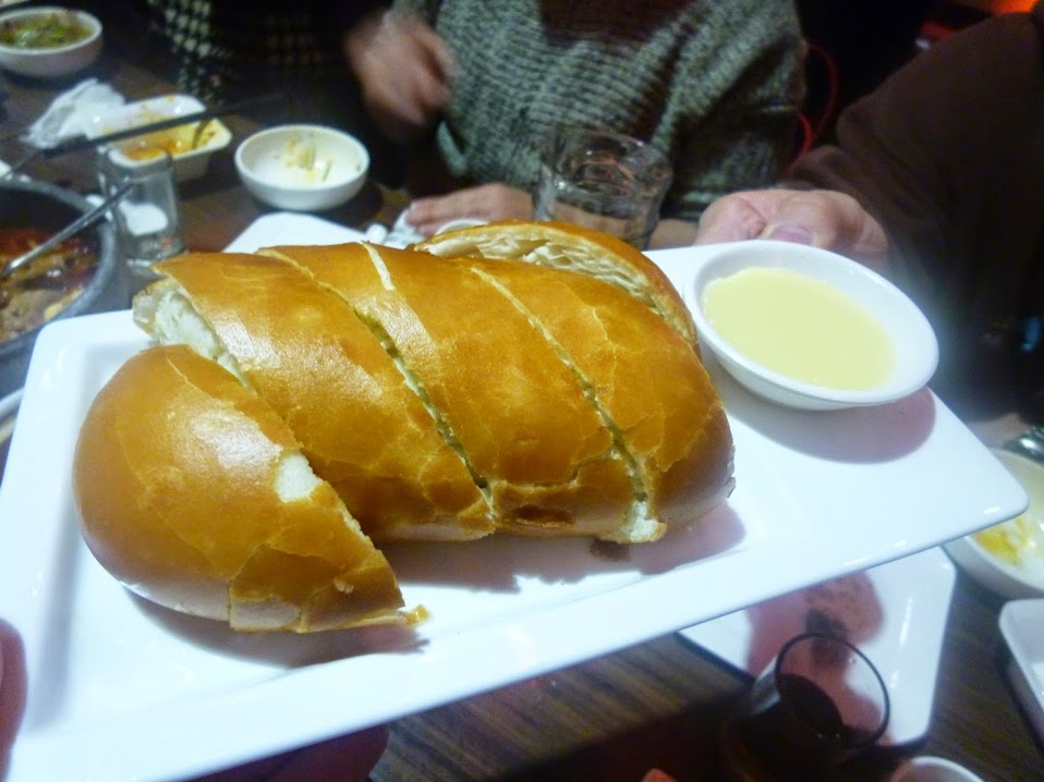 【新竹竹北/湘菜料理/口碑劵】2015老媽生日聚餐，連八十歲老人都說讚的招牌酸菜魚－胡同大媽DAMA餐廳