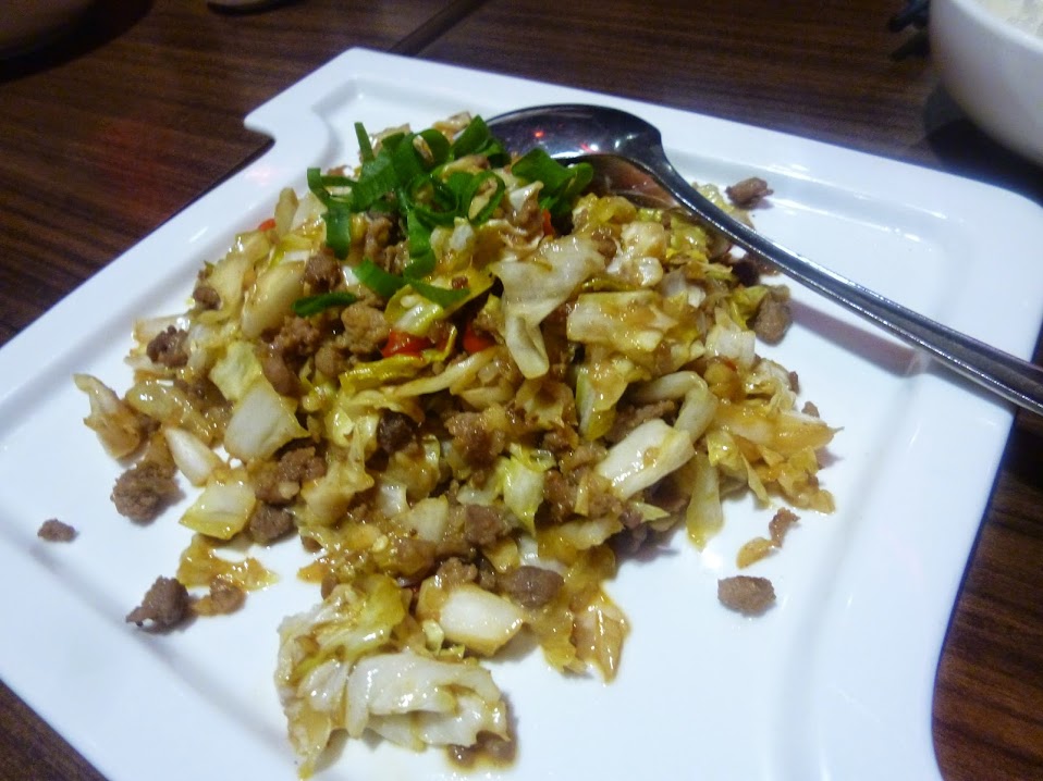 【新竹竹北/湘菜料理/口碑劵】2015老媽生日聚餐，連八十歲老人都說讚的招牌酸菜魚－胡同大媽DAMA餐廳