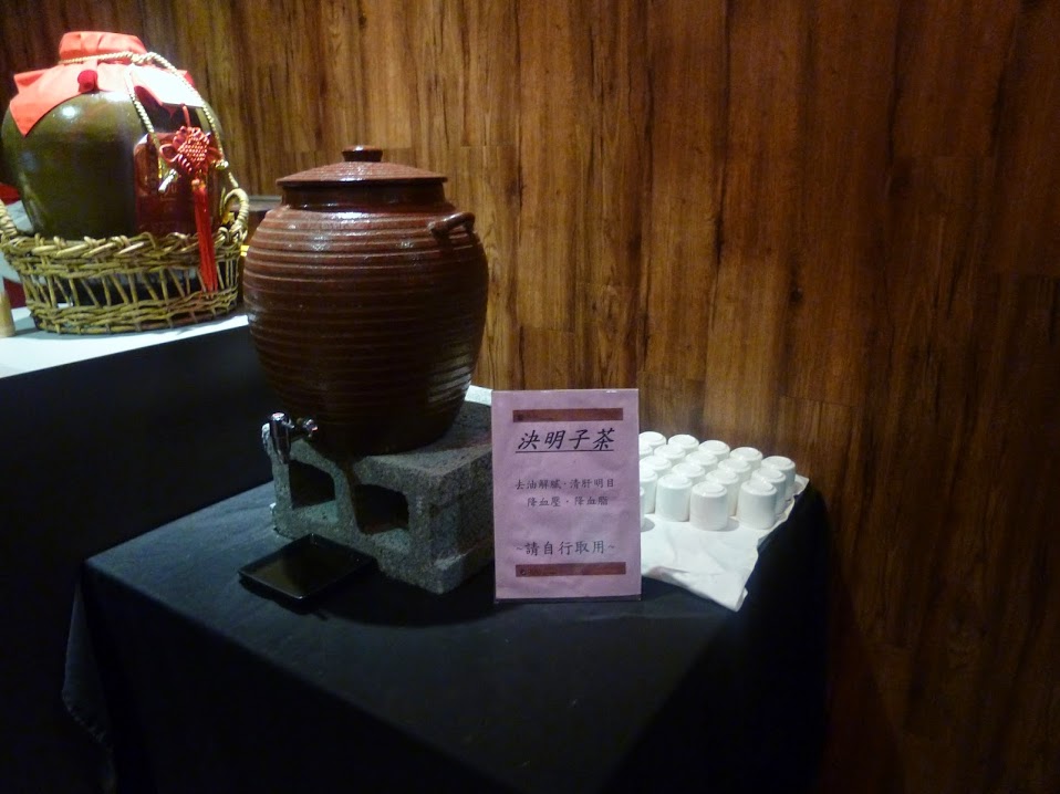 【新竹竹北/湘菜料理/口碑劵】2015老媽生日聚餐，連八十歲老人都說讚的招牌酸菜魚－胡同大媽DAMA餐廳