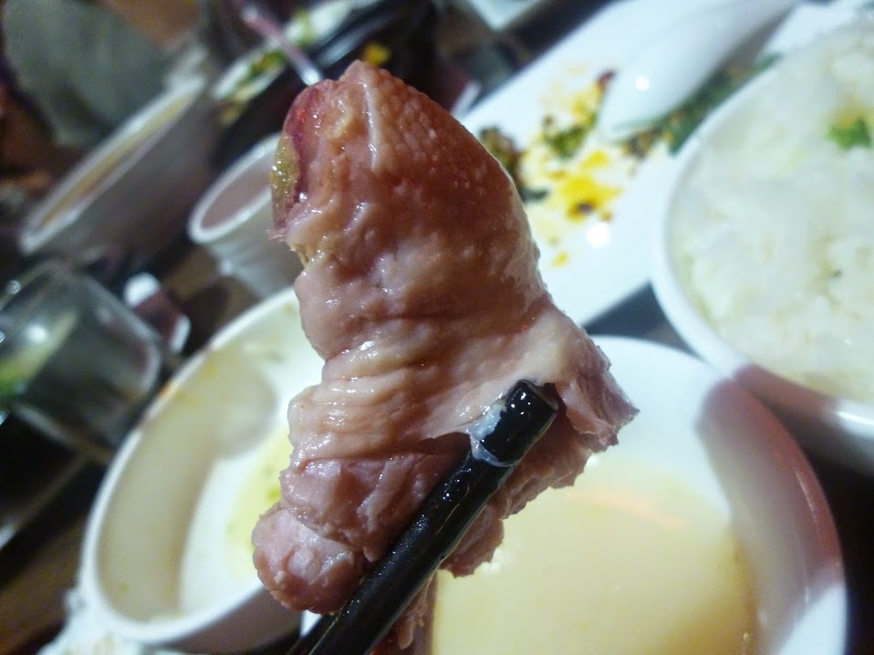 【新竹竹北/湘菜料理/口碑劵】2015老媽生日聚餐，連八十歲老人都說讚的招牌酸菜魚－胡同大媽DAMA餐廳