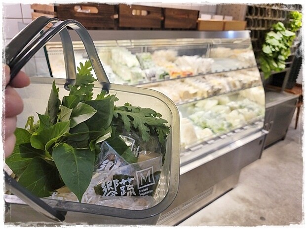 01057305.jpg 01057305.jpg