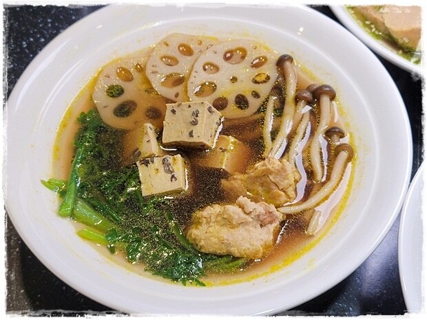 01957305.jpg 01957305.jpg