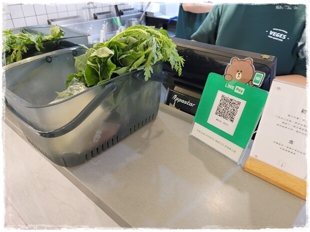 01257305.jpg 01257305.jpg