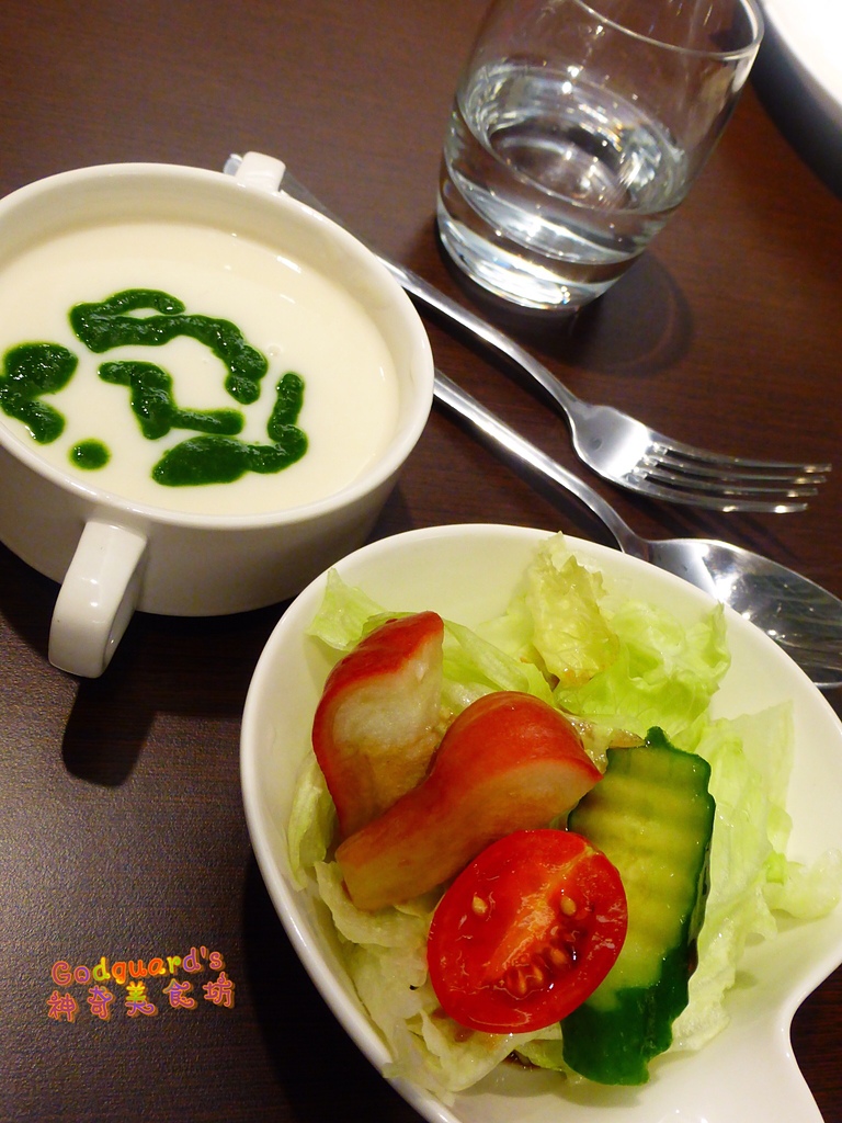 (推薦)[台北|永春站]燉飯好好吃～激推珍珠奶茶鬆餅！342巷Cafe(附菜單)