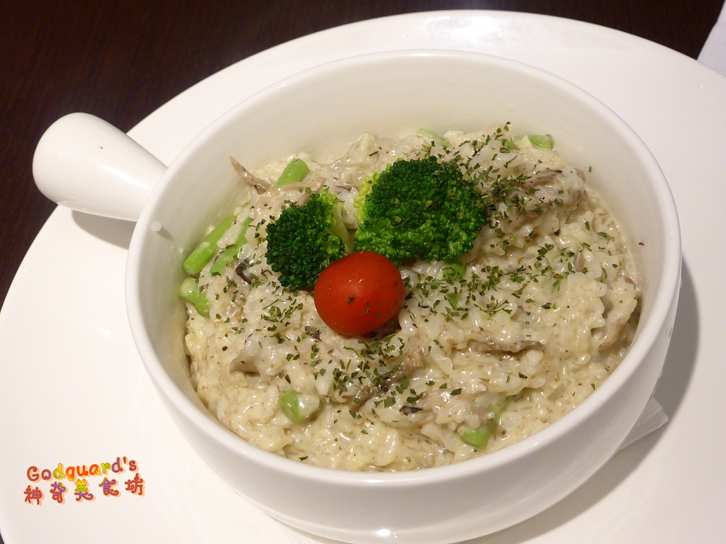 (推薦)[台北|永春站]燉飯好好吃～激推珍珠奶茶鬆餅！342巷Cafe(附菜單)