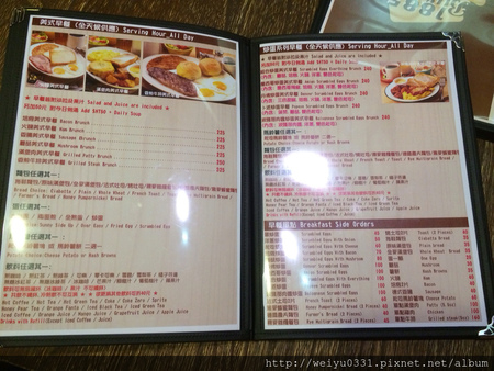 東區市民大道美食、平價人氣美式料理-溫馨漢堡小店《1885 BURGER STORE》