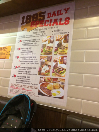 東區市民大道美食、平價人氣美式料理-溫馨漢堡小店《1885 BURGER STORE》