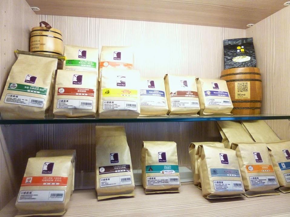 【苗栗竹南】學習大人的咖啡時光，一個人的跨年聚會－NINA CAFE