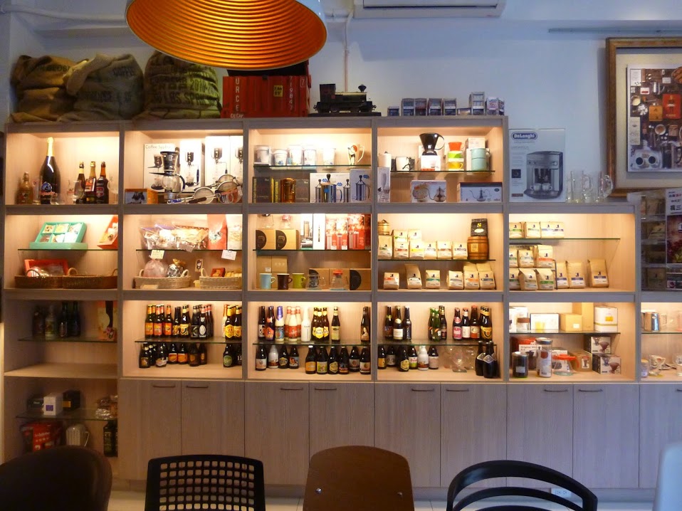 【苗栗竹南】學習大人的咖啡時光，一個人的跨年聚會－NINA CAFE