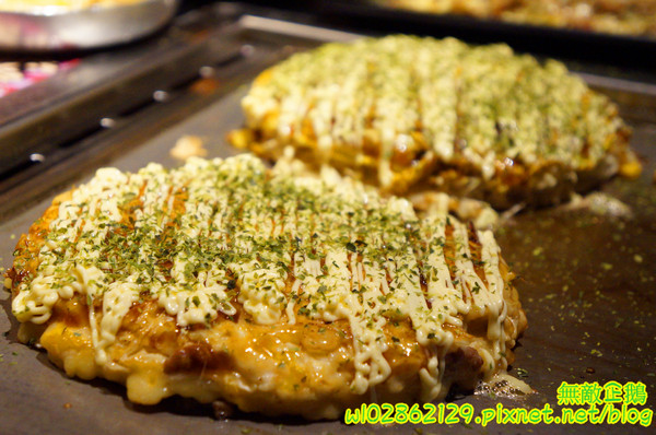 愛夏子あいさつ(海安店)：【台南-中西區】Show timex道地日式料理...半熟蛋牽絲起士麻糬/廣島燒/大阪燒《愛夏子あいさつ》