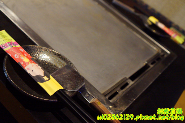 愛夏子あいさつ(海安店)：【台南-中西區】Show timex道地日式料理...半熟蛋牽絲起士麻糬/廣島燒/大阪燒《愛夏子あいさつ》