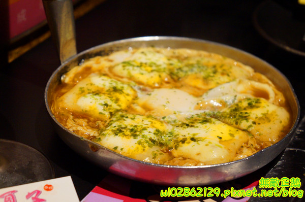 愛夏子あいさつ(海安店)：【台南-中西區】Show timex道地日式料理...半熟蛋牽絲起士麻糬/廣島燒/大阪燒《愛夏子あいさつ》