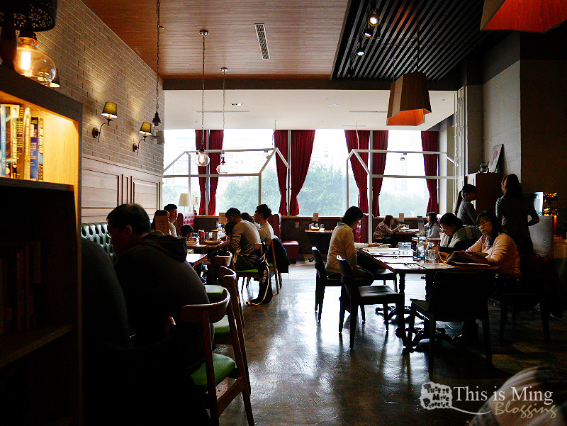 【台北南港│食記】貳樓餐廳 南港店～出遊前的能量補充