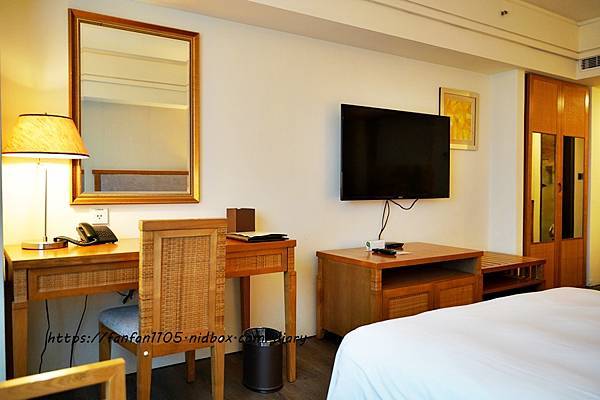 【花蓮住宿】藍天麗池飯店 #switch #遊戲室 #健身房 #寵物旅館 #腳踏車 近 #東大門夜市 #公正包 (3).JPG