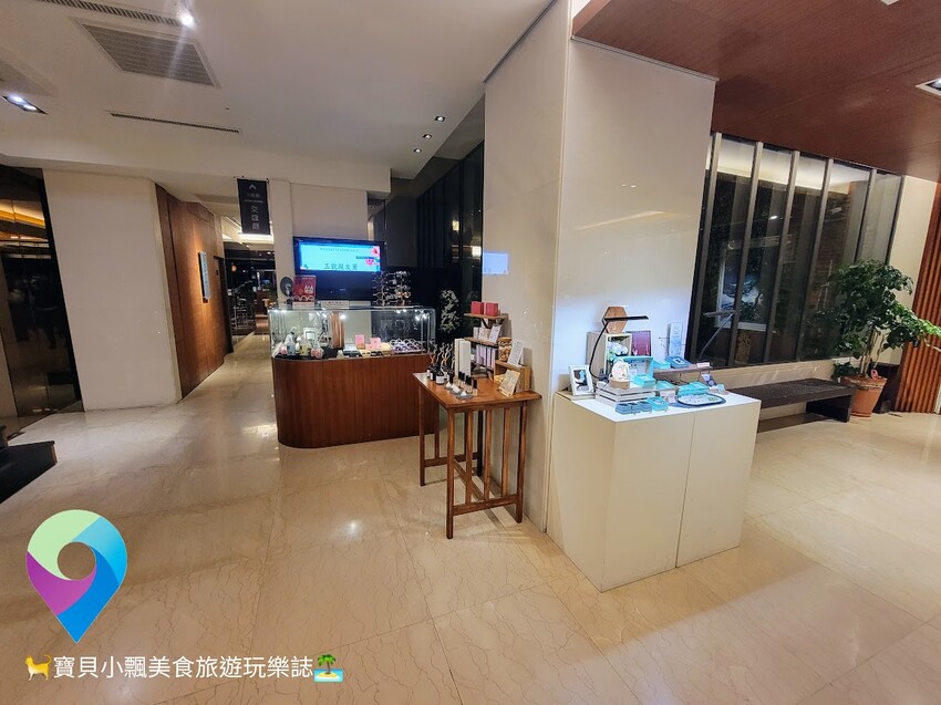 [旅宿]花蓮 藍天麗池飯店 舒適溫馨的住宿 生活機能相當方便 提供旅人補充滿滿元氣好地方 半夜肚子咕咕叫 對