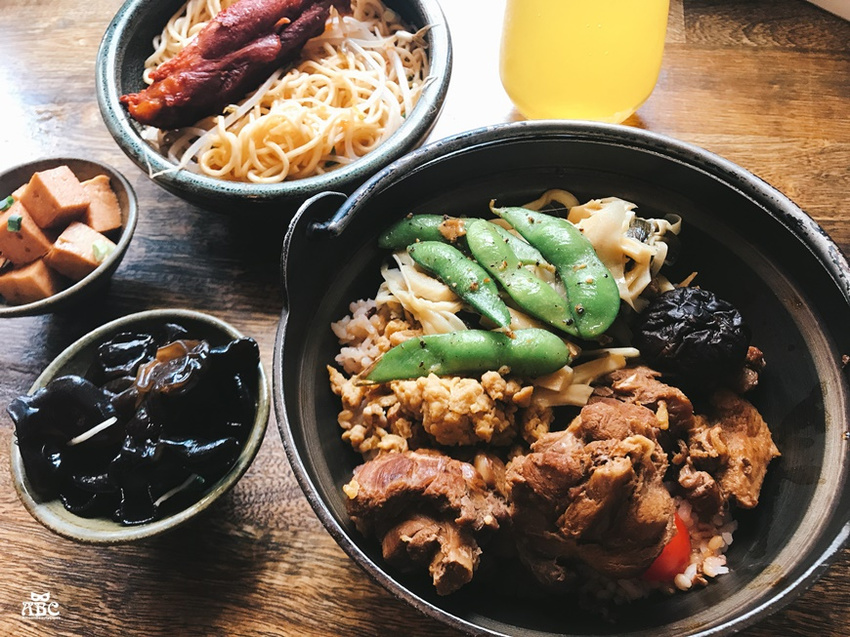 雲林古坑美食烹小鮮燒餅豬腱肉|愛麗森
