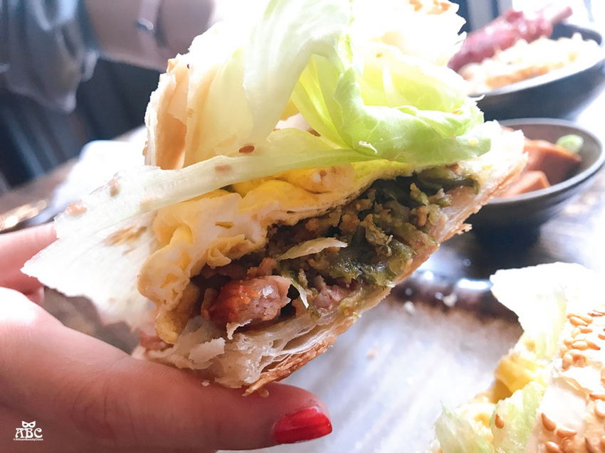 雲林古坑美食烹小鮮燒餅豬腱肉|愛麗森