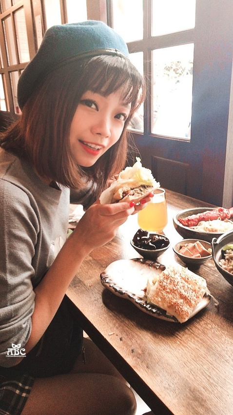 雲林古坑美食烹小鮮燒餅豬腱肉|愛麗森