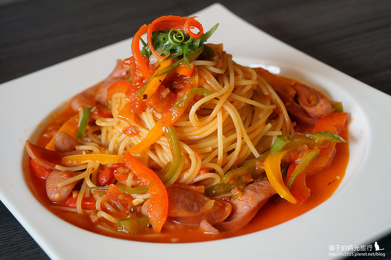 台中市西屯區-艾可漢堡逢甲店