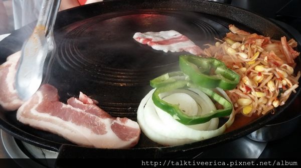 『呷』「捷運101/世貿站」☆ HONEY PIG ☆ 24小時大口吃韓式烤肉的好所在