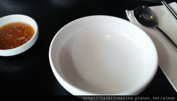 『呷』「捷運101/世貿站」☆ HONEY PIG ☆ 24小時大口吃韓式烤肉的好所在