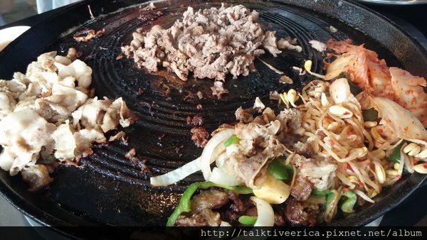 『呷』「捷運101/世貿站」☆ HONEY PIG ☆ 24小時大口吃韓式烤肉的好所在