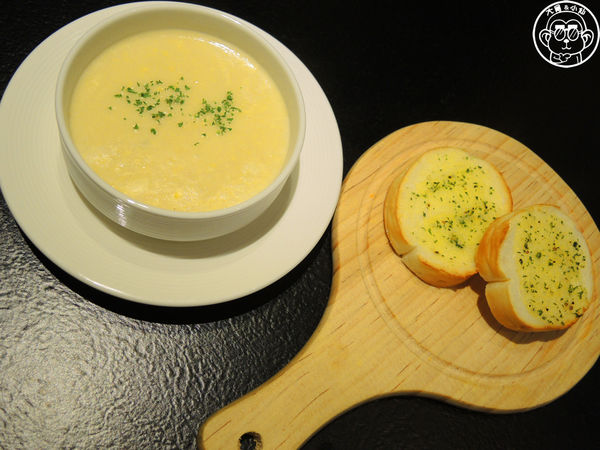 哈克廚房:呷飽祙【台北信義・Hack Bistro 哈克廚房】銷魂燉飯與義大利麵 哈克廚房:呷飽祙【台北信義・Hack Bistro 哈克廚房】銷魂燉飯與義大利麵