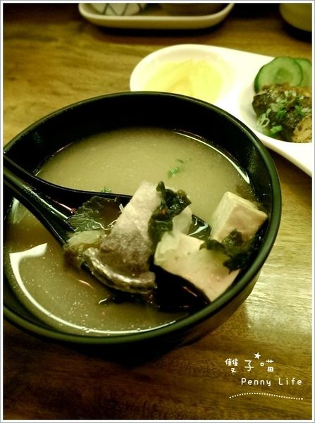 ||食記||-[台中]-隱藏丼飯達人/日式居酒屋-高人氣海鮮丼飯-市政店(有menu)