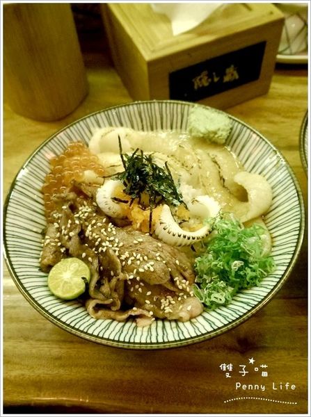 ||食記||-[台中]-隱藏丼飯達人/日式居酒屋-高人氣海鮮丼飯-市政店(有menu)