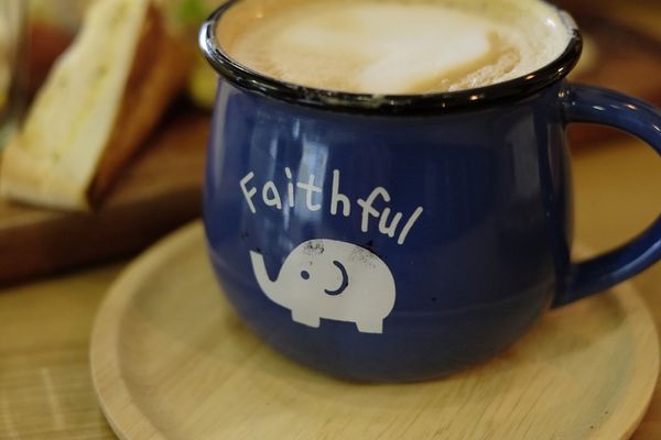 拿鐵 (1).jpg 拿鐵 (1).jpg