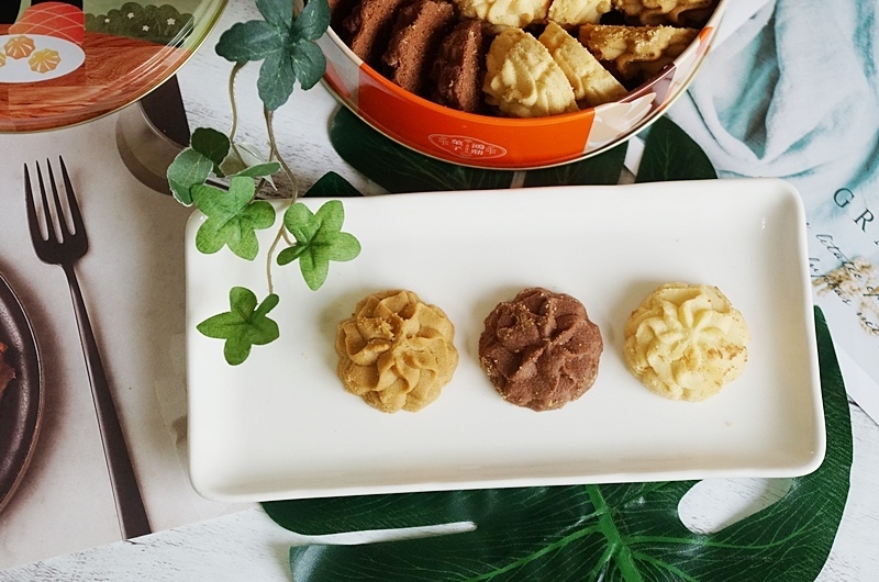 台中曲奇餅.鴻鼎菓子.鴻鼎菓子曲奇餅.曲奇餅.曲奇餅乾.台中伴手禮.台中豐原名產.